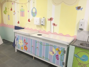 Prefeitura entrega frald&aacute;rio no Parque Chico Mendes