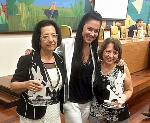 Professoras da FMABC s&atilde;o premiadas  por a&ccedil;&otilde;es em defesa dos animais