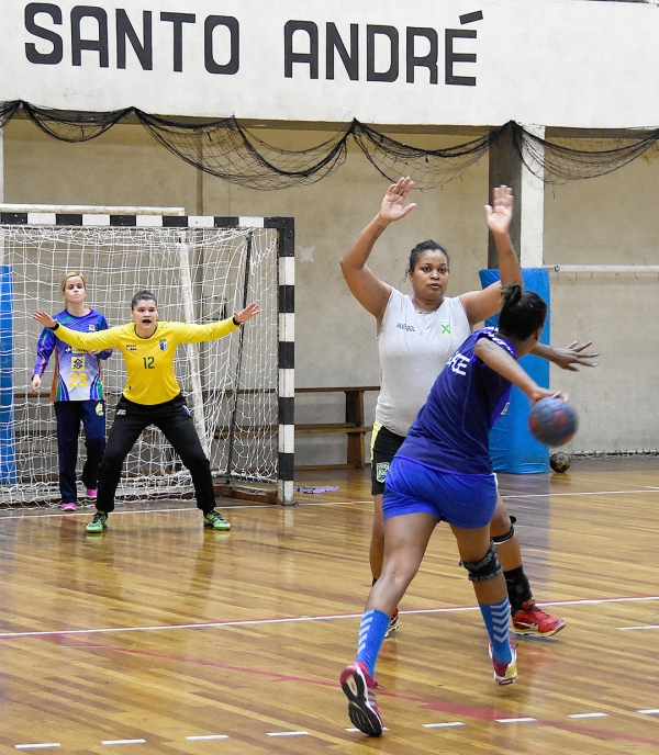 Handebol de Santo Andr&eacute; tem seletiva para categorias de base
