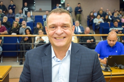 Vereador Eduardo Albuquerque prop&otilde;e incentivo para implanta&ccedil;&atilde;o de &ldquo;Cal&ccedil;adas Verdes&rdquo; como crit&eacute;rio no programa IPTU Verde