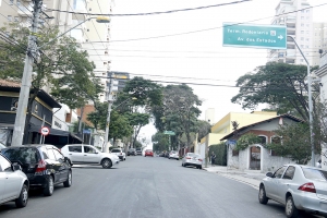 Santo Andr&eacute; executa recapeamento de vias do bairro Jardim