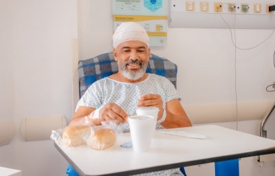 Em S&atilde;o Bernardo, Hospital de Cl&iacute;nicas realiza in&eacute;dita cirurgia cerebral com paciente acordado