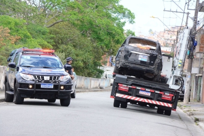 Santo Andr&eacute; notifica 831 propriet&aacute;rios de ve&iacute;culos abandonados em nove meses