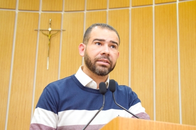 Igor Cavelagna prop&otilde;e cria&ccedil;&atilde;o de pontos de apoio para motoristas de aplicativo, motoboys e taxistas em S&atilde;o Caetano