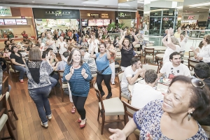 Dia do Idoso &eacute; comemorado com flashmob e gincana em S&atilde;o Caetano