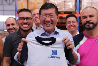 Pela primeira vez, Diadema entregar&aacute; uniformes escolares no in&iacute;cio do ano letivo