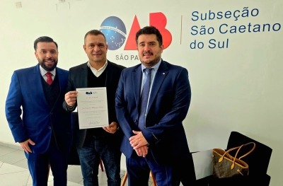 Dr. Francisco&nbsp;Verrone, Dr. Eduardo Albuquerque e Dr. Jo&atilde;o Paulo Borges Chagas 