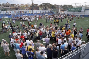 Campo do SERC Santa Maria, em S&atilde;o Caetano, recebe gramado sint&eacute;tico