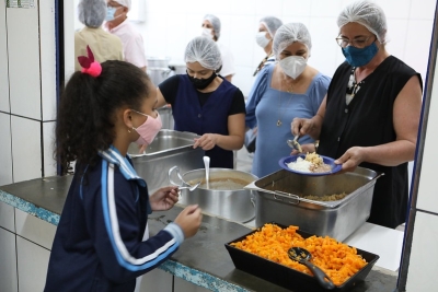 Mais estrutura nas escolas: 30 agentes de cozinha serão convocados em Diadema