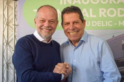 Prefeito Tite Campanella com o vereador Gilberto Costa 