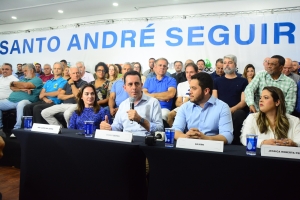 Gestão Paulo Serra lança Gilvan como pré-candidato a prefeito com apoio de 19 vereadores