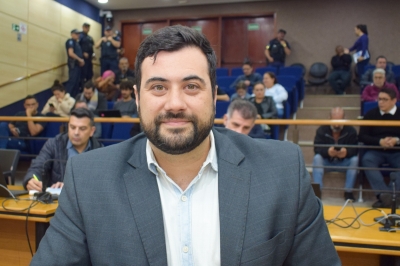 Vereador C&eacute;sar Oliva pauta inclus&atilde;o na C&acirc;mara com projeto 'Cidade dos Autistas'