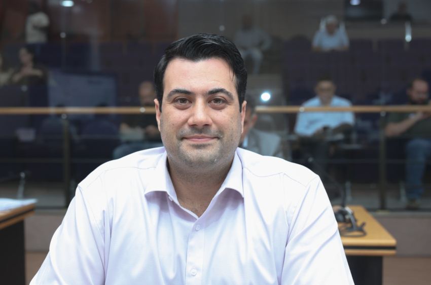 César Oliva propõe criação do programa Empresa Amiga da Causa Animal em São Caetano