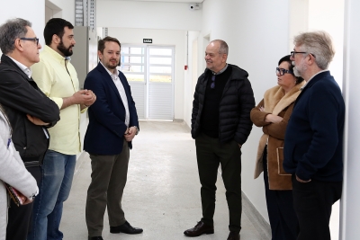 C&eacute;sar Oliva comemora primeiro ambulat&oacute;rio de tratamento com canabidiol em S&atilde;o Caetano