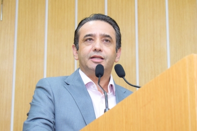 Vereador Cicinho Moreira prop&otilde;e manuten&ccedil;&atilde;o de insumos do SUS para pacientes em casas de repouso