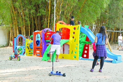 São Caetano instala 18 novos brinquedos em parques da cidade