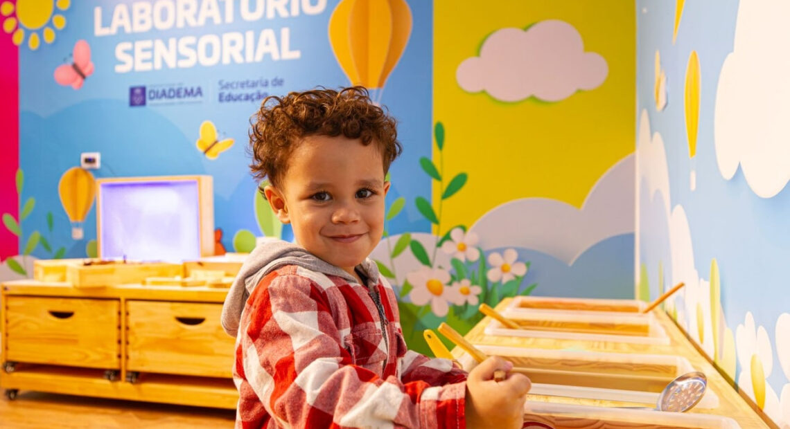 EMEB José da Silva Filho é entregue revitalizada pelo programa Escola Bonita em Diadema