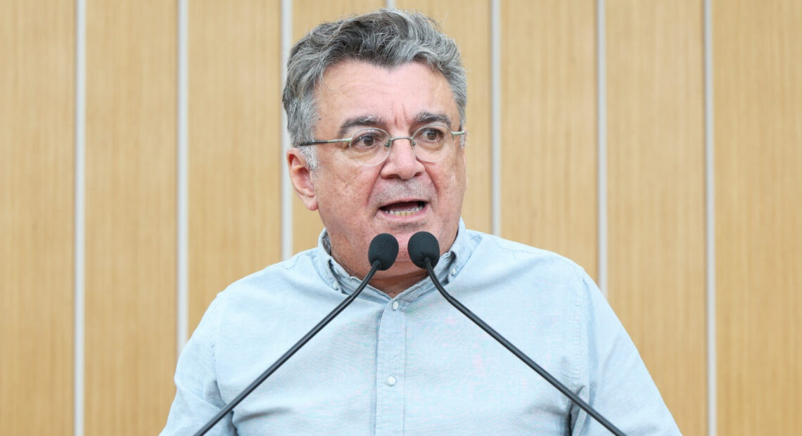 Jander Lira propõe proibição de propaganda de apostas esportivas em São Caetano