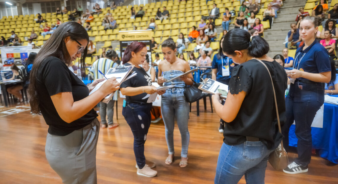 São Bernardo terá mutirão de emprego com mais de 1.000 vagas do Mercado Livre na sexta-feira