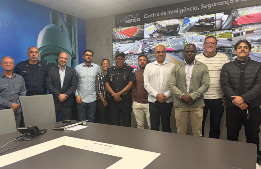 Equipe da Prefeitura de Ribeirão Pires realiza visita técnica a São Caetano do Sul para troca de experiências em tecnologia e segurança