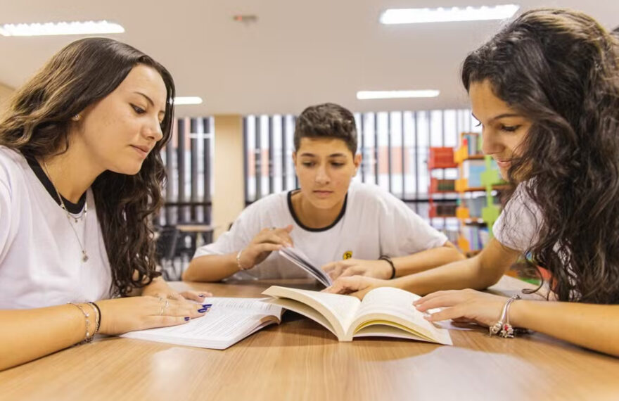 Mauá fica estagnada no Ideb enquanto demais cidades do ABC avançam no Ensino Médio